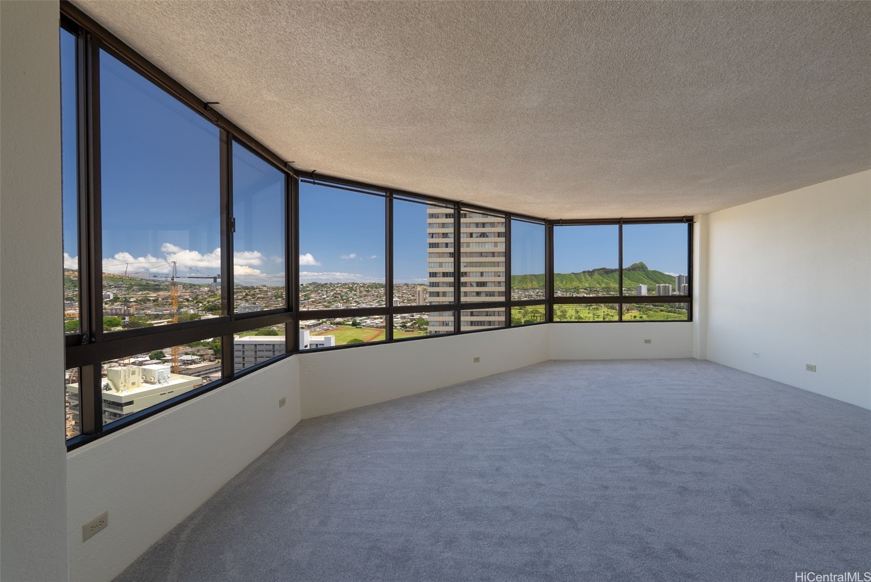 2499 Kapiolani Boulevard 2801
