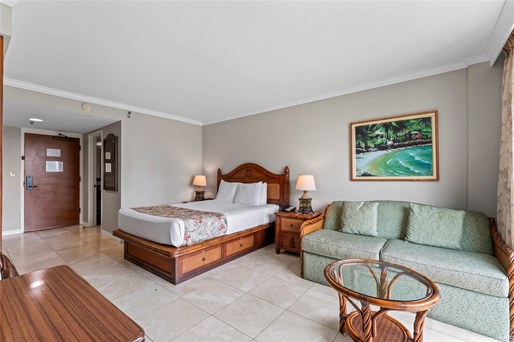 2045 Kalakaua Avenue 403