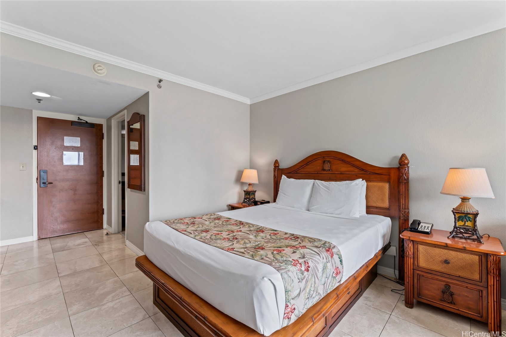 2045 Kalakaua Avenue 403