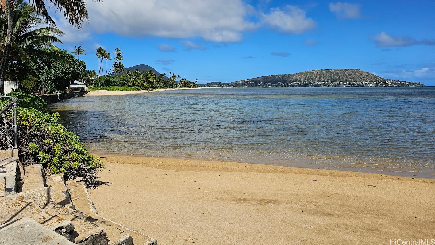 Honolulu Home Residence