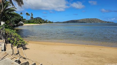 5789 Kalanianaole Highway Honolulu HI 96821