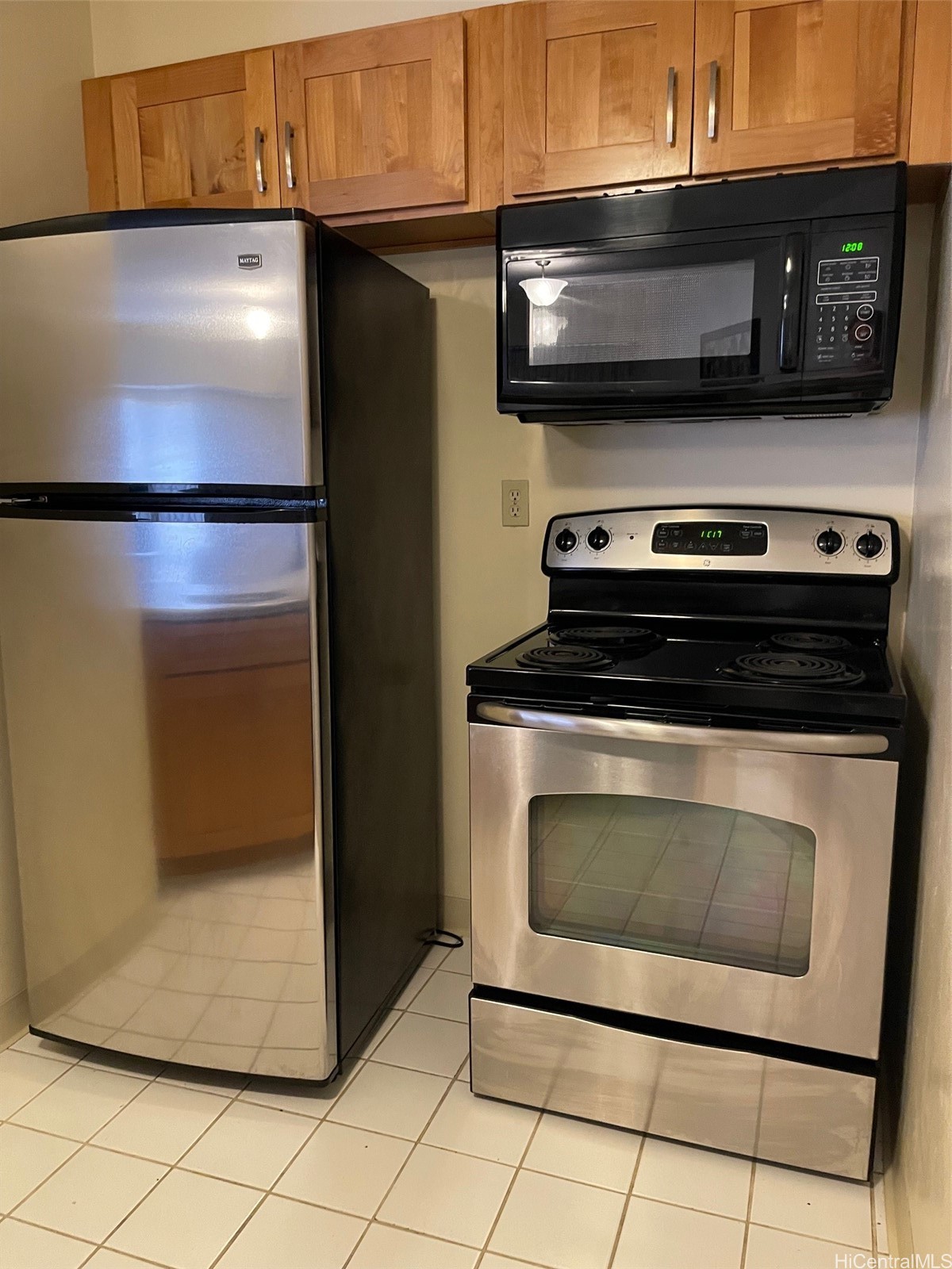 1088 Bishop Street 1611