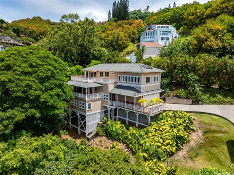 Photo of 44-119 Kahinani Way #D, Kaneohe, HI 96744 (MLS # 202614332)