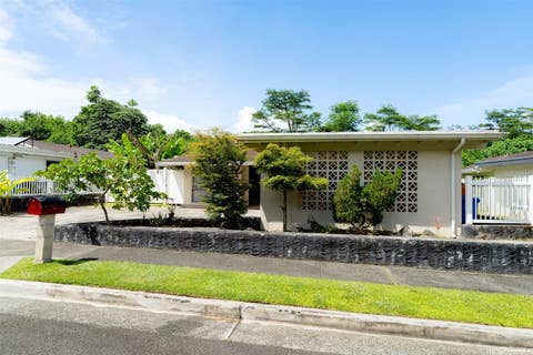 Photo of 47-477 Ahulimanu Place, Kaneohe, HI 96744 (MLS # 202611856)