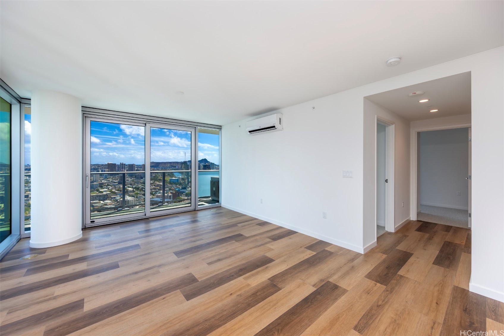 1500 Rycroft Street 3901R