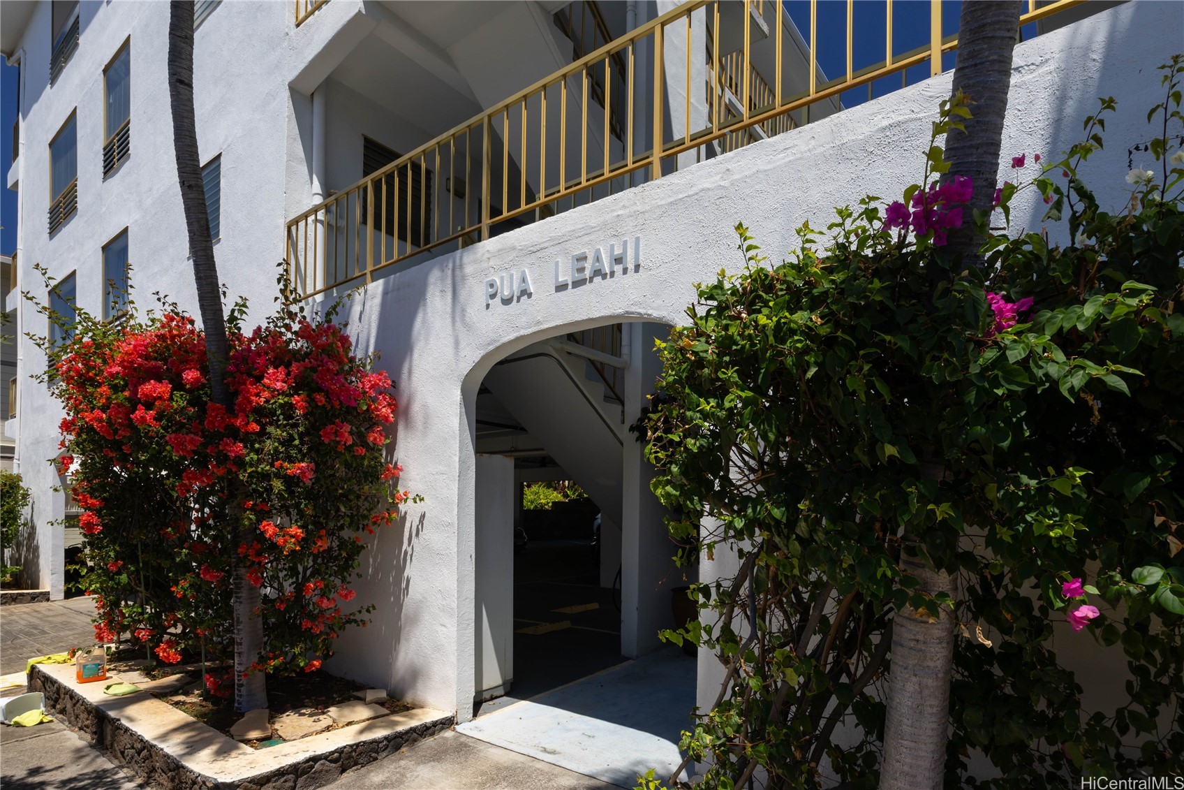 Pua Leahi Apts Condominium