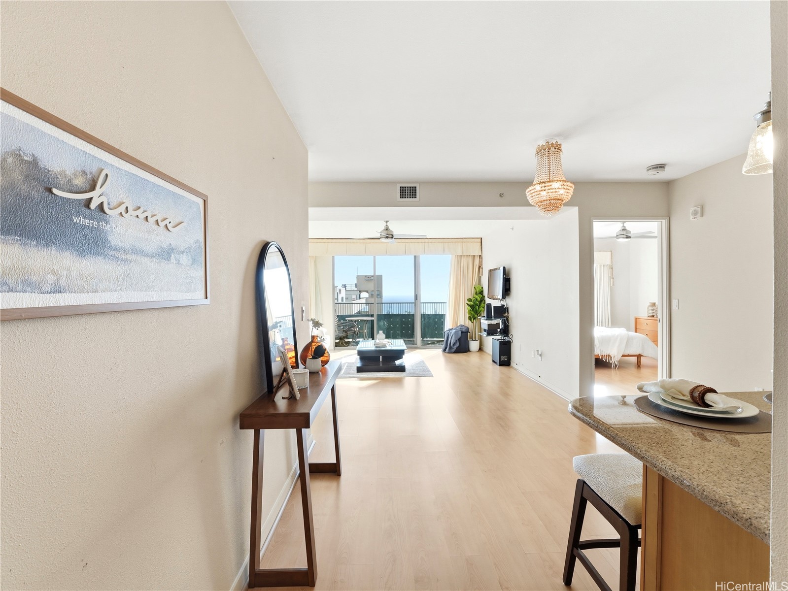 421 Olohana Street 2103