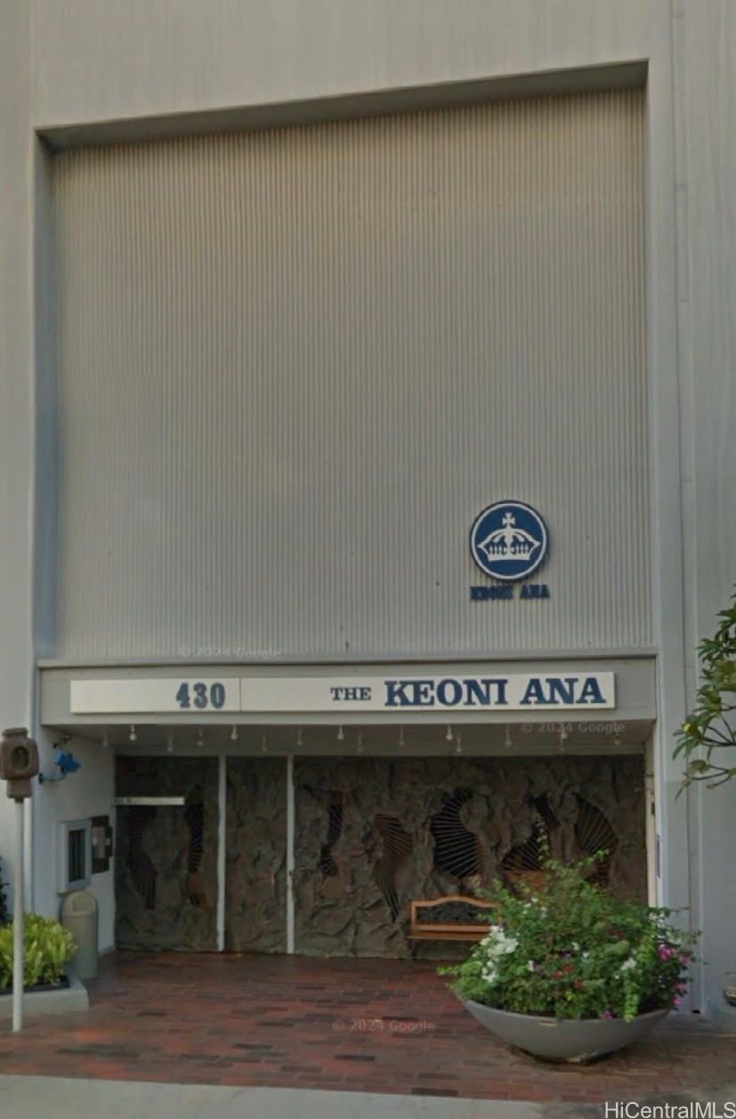 Keoni Ana Residential Lease