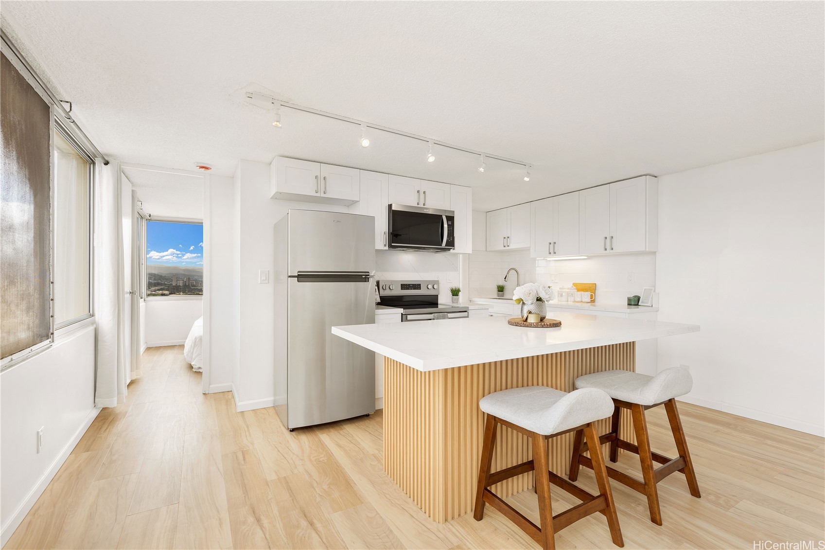 1060 Kamehameha Highway 3806A