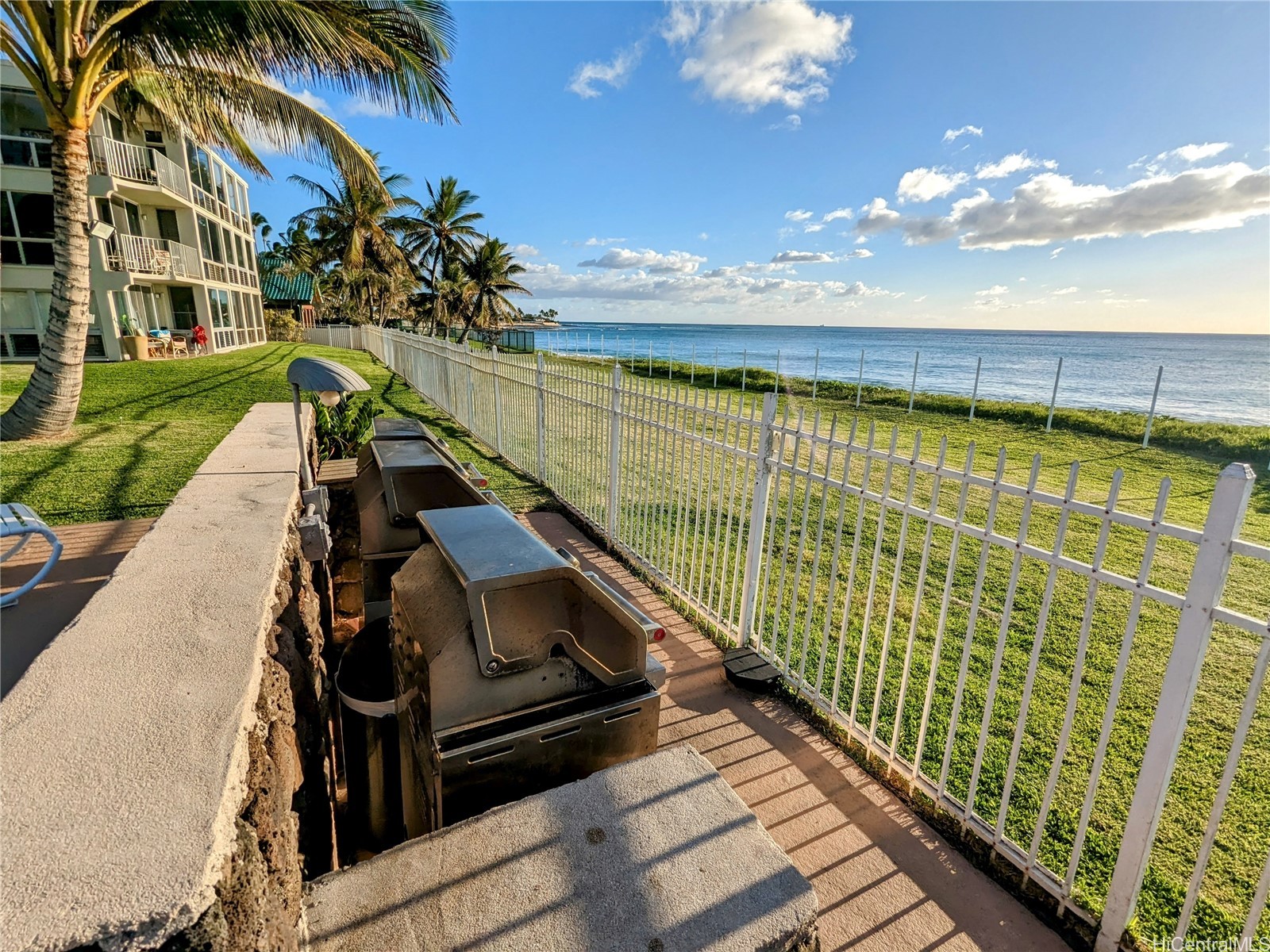 Maili Cove Residential Lease