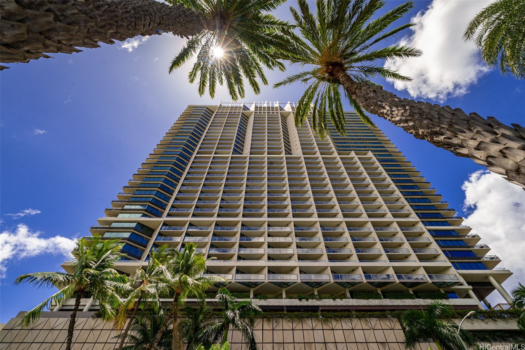 223 Saratoga Road 1008