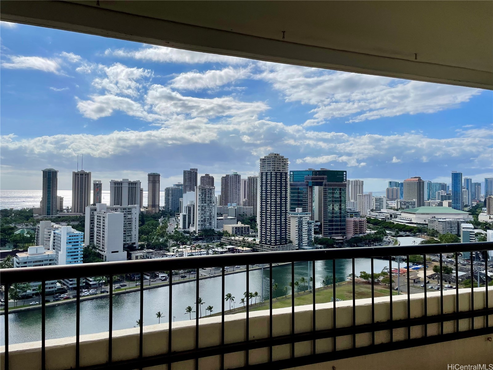 2333 Kapiolani Boulevard 2710