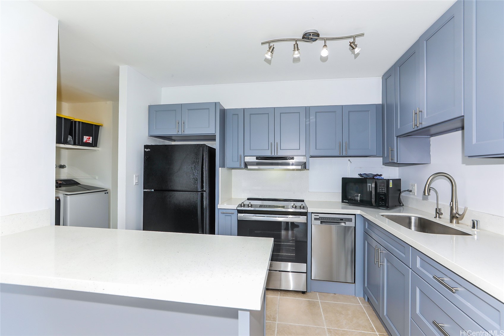 1830 Wilikina Drive 511