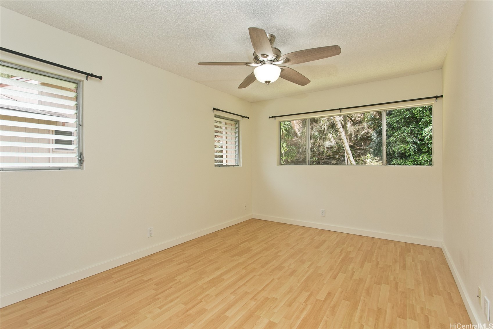 98-607 Kilinoe Street 8A2