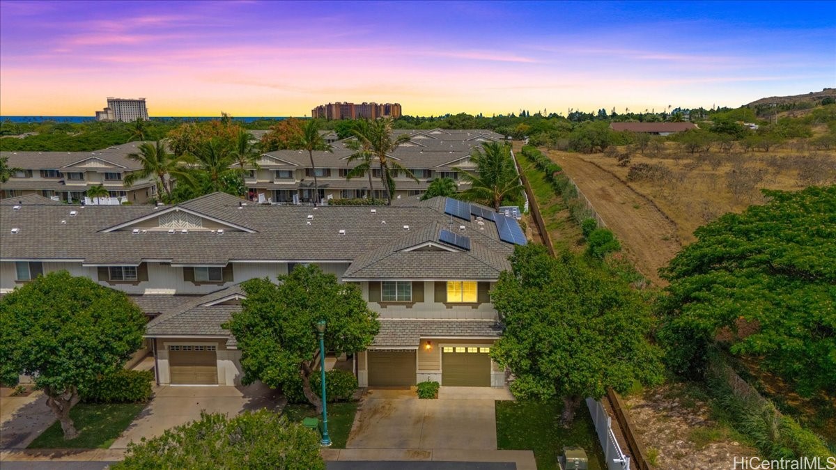 92-1508 Aliinui Drive 908