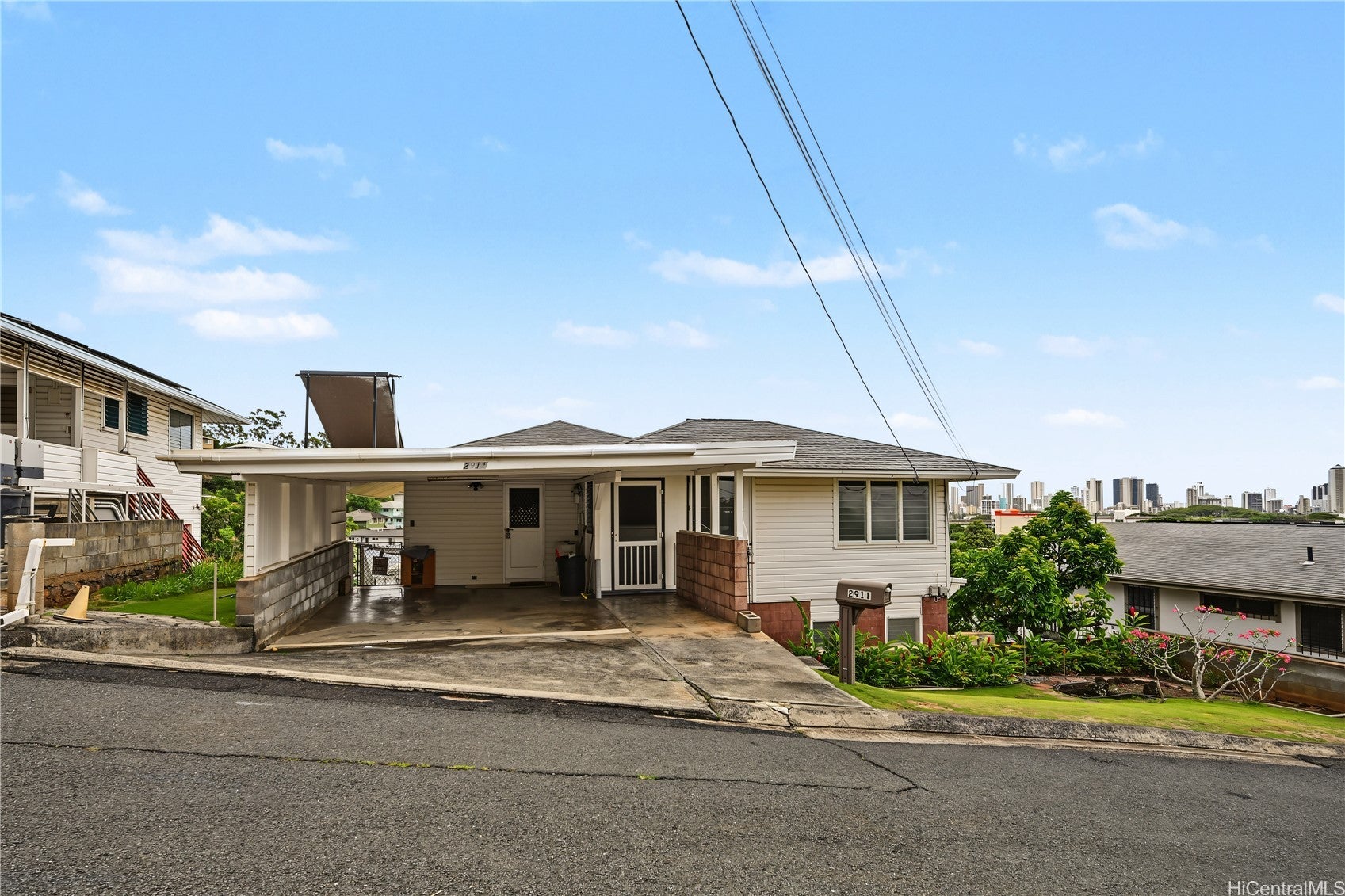 2911 Eugene Place