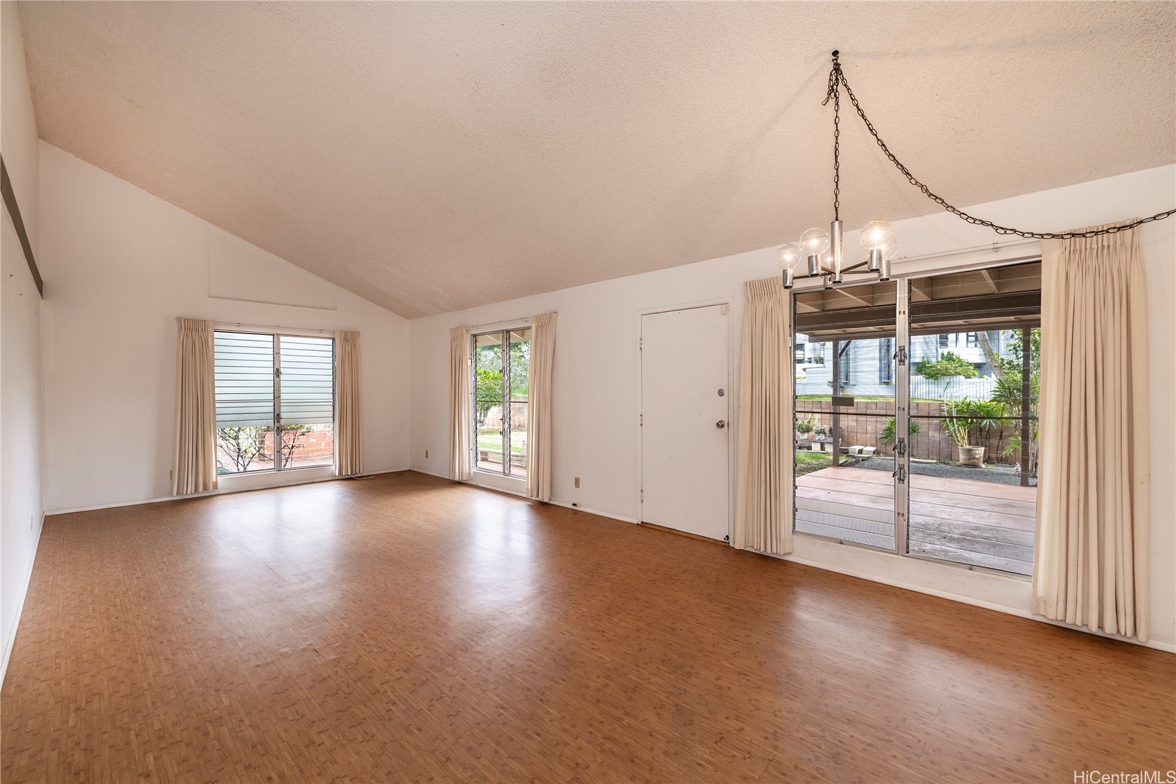 94-447 Hokuahiahi Street