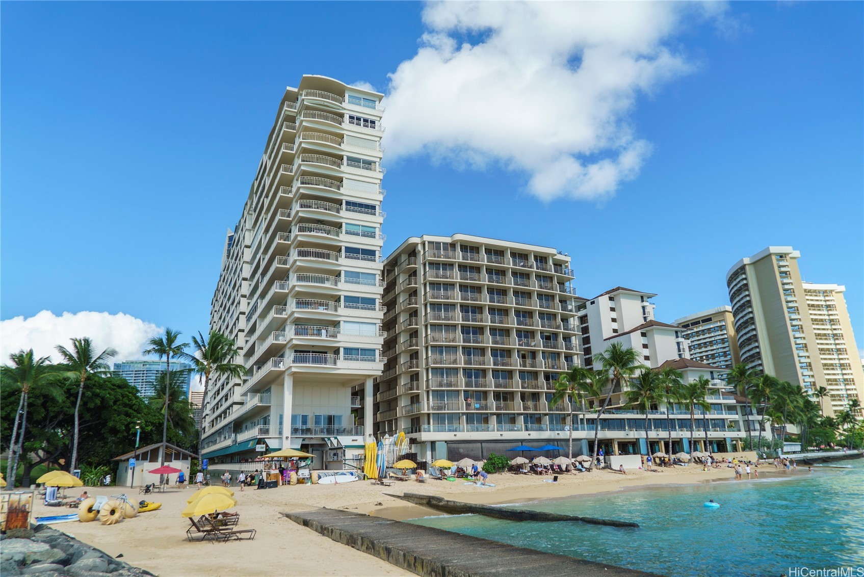 2161 Kalia Road 208