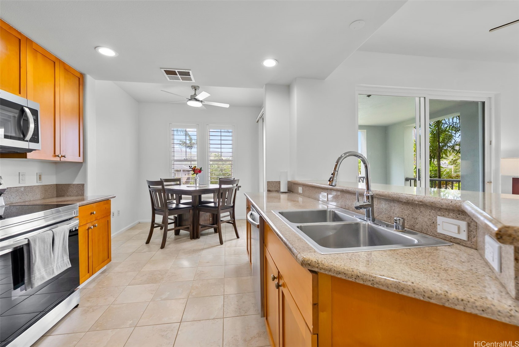 520 Lunalilo Home Road 8127
