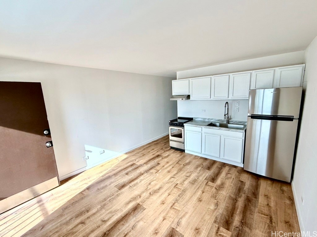 2122 Lime Street 604