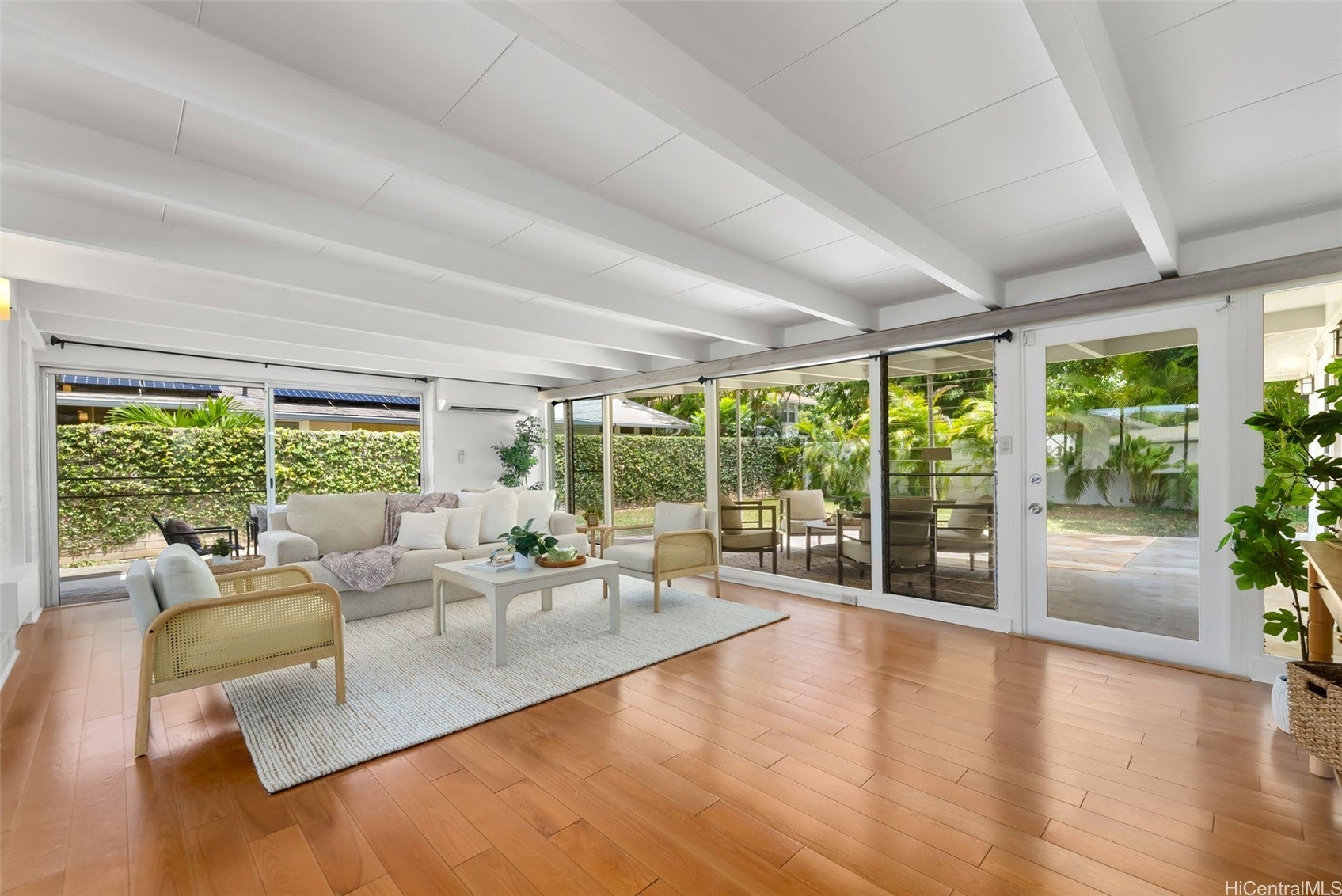 1081 Makaiwa Street
