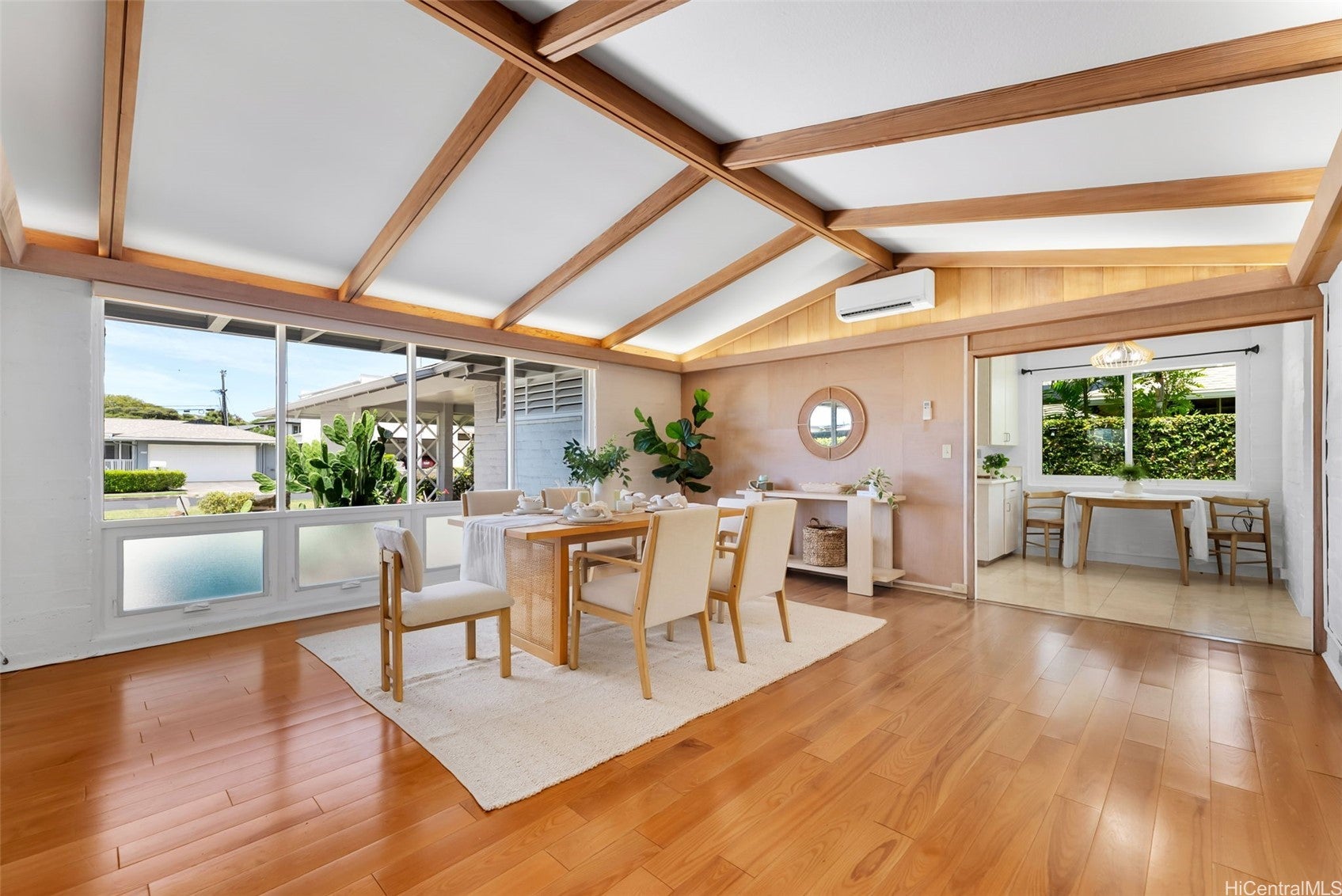 1081 Makaiwa Street
