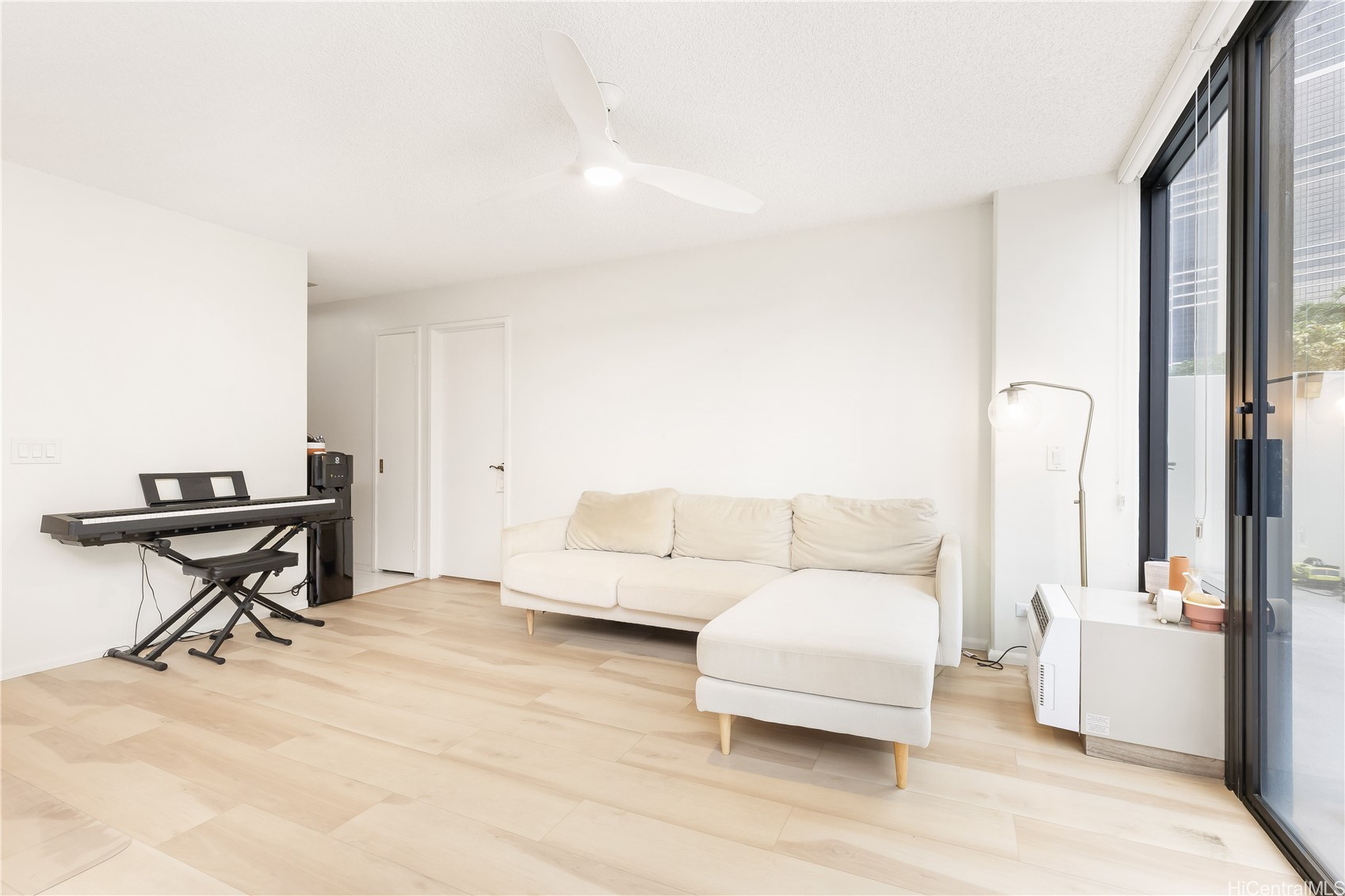 876 Curtis Street 605