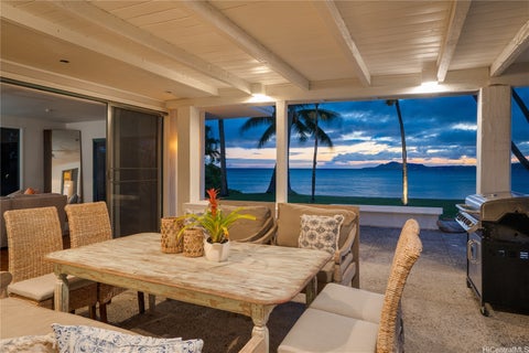 Photo of 431/433 Portlock Road, Honolulu, HI 96825 (MLS # 202616314)