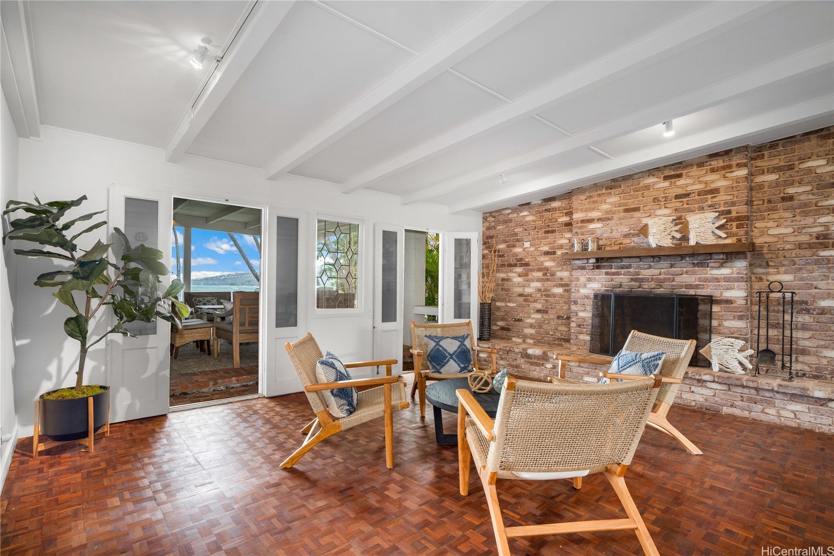 431/433 Portlock Road