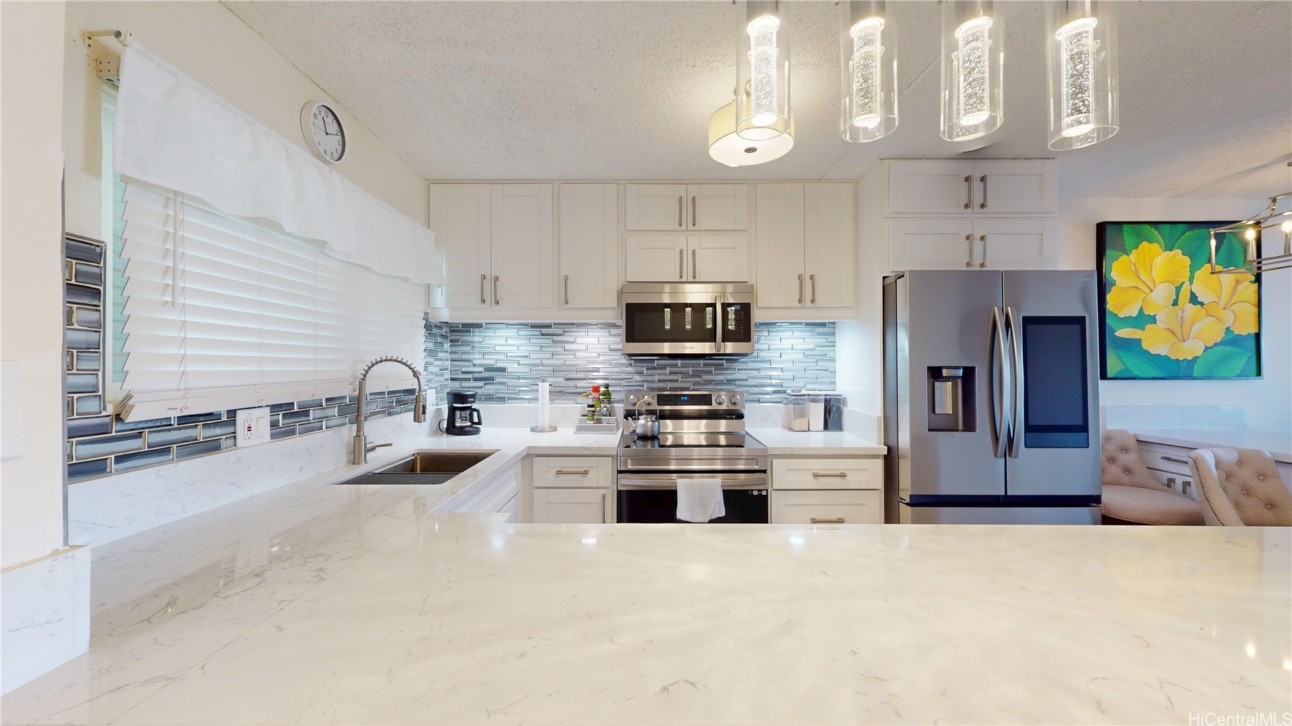469 Ena Road 2702