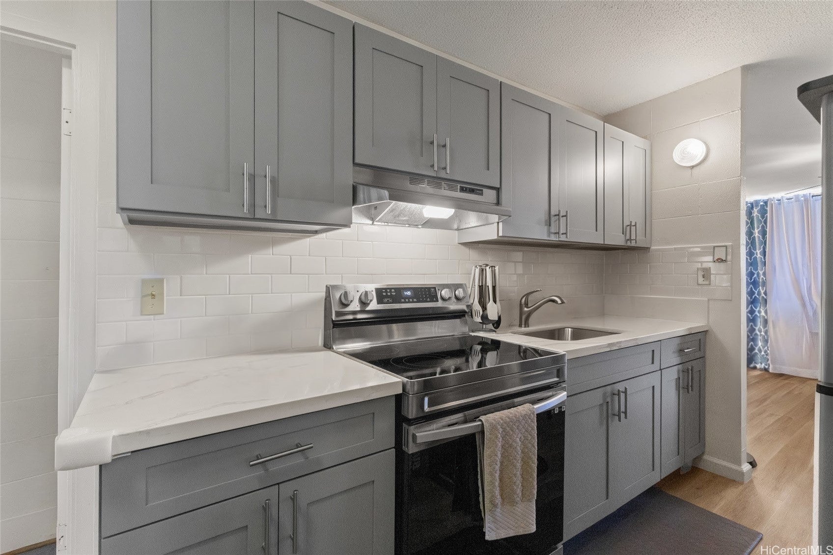 1710 Makiki Street 301