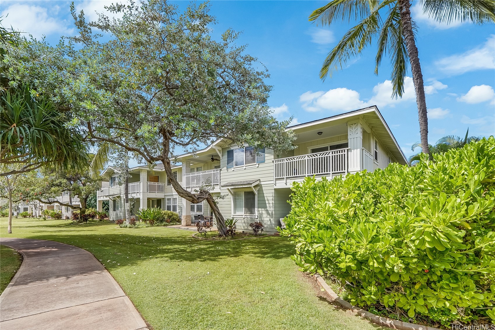 92-1027 Koio Drive B M10-2