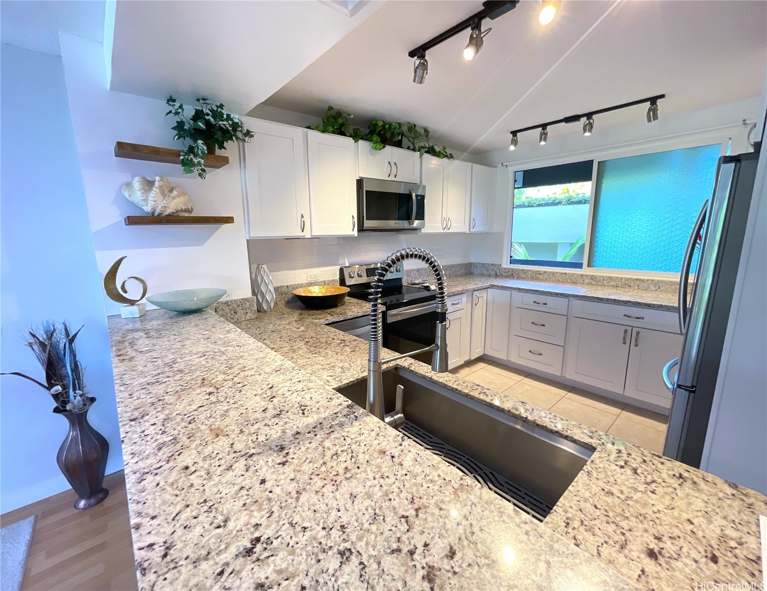 500 Lunalilo Home Road 22G