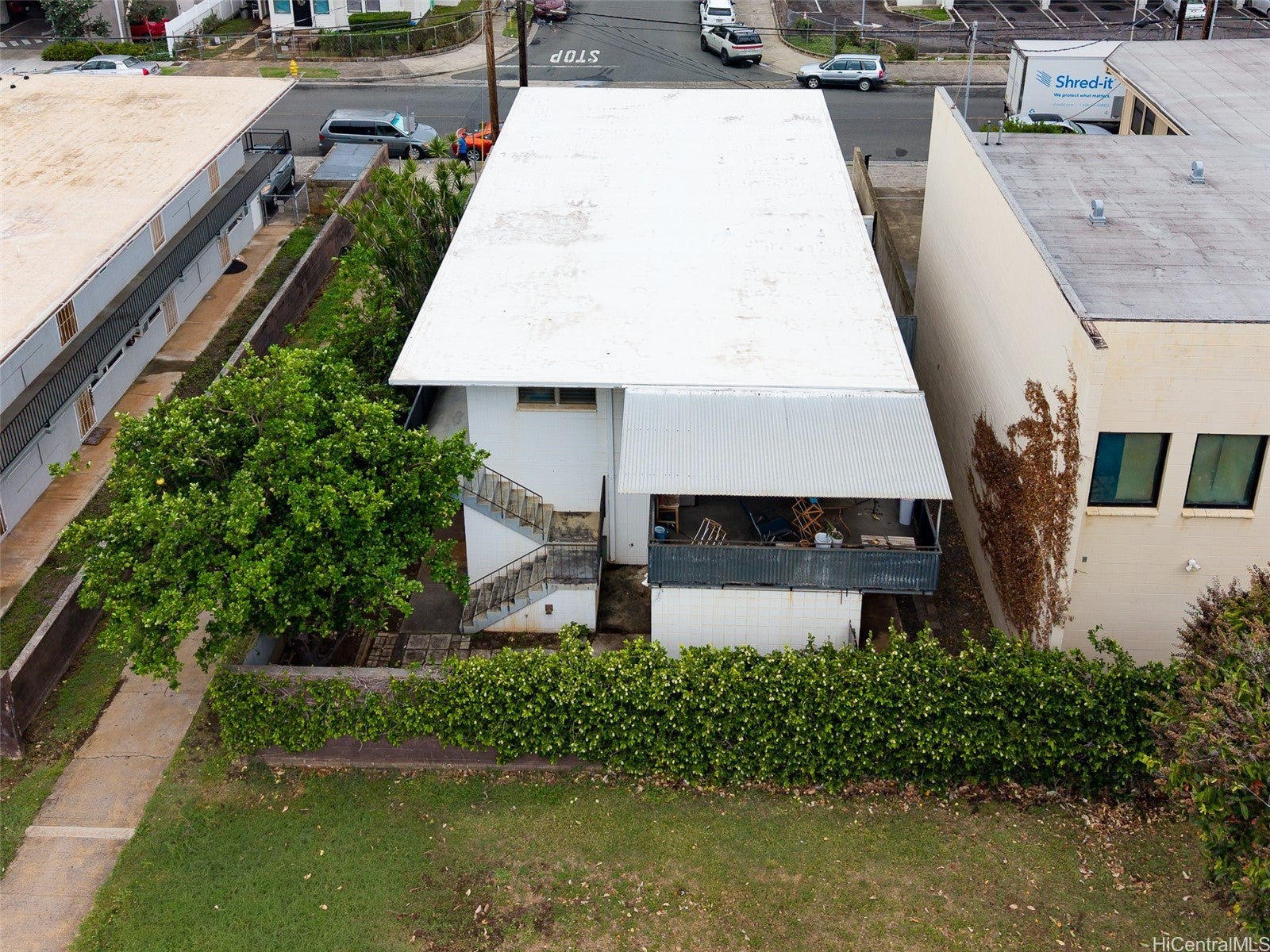 927 Makahiki Way