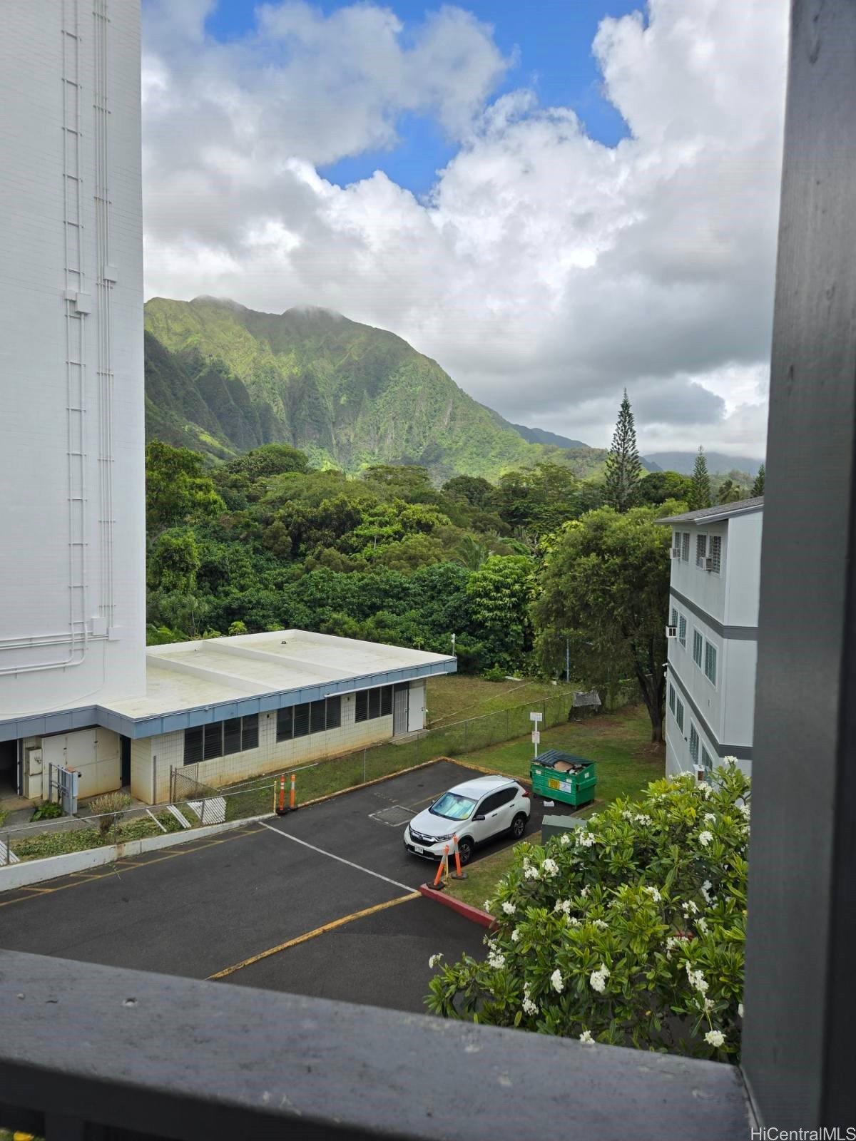 46-269 Kahuhipa Street D305
