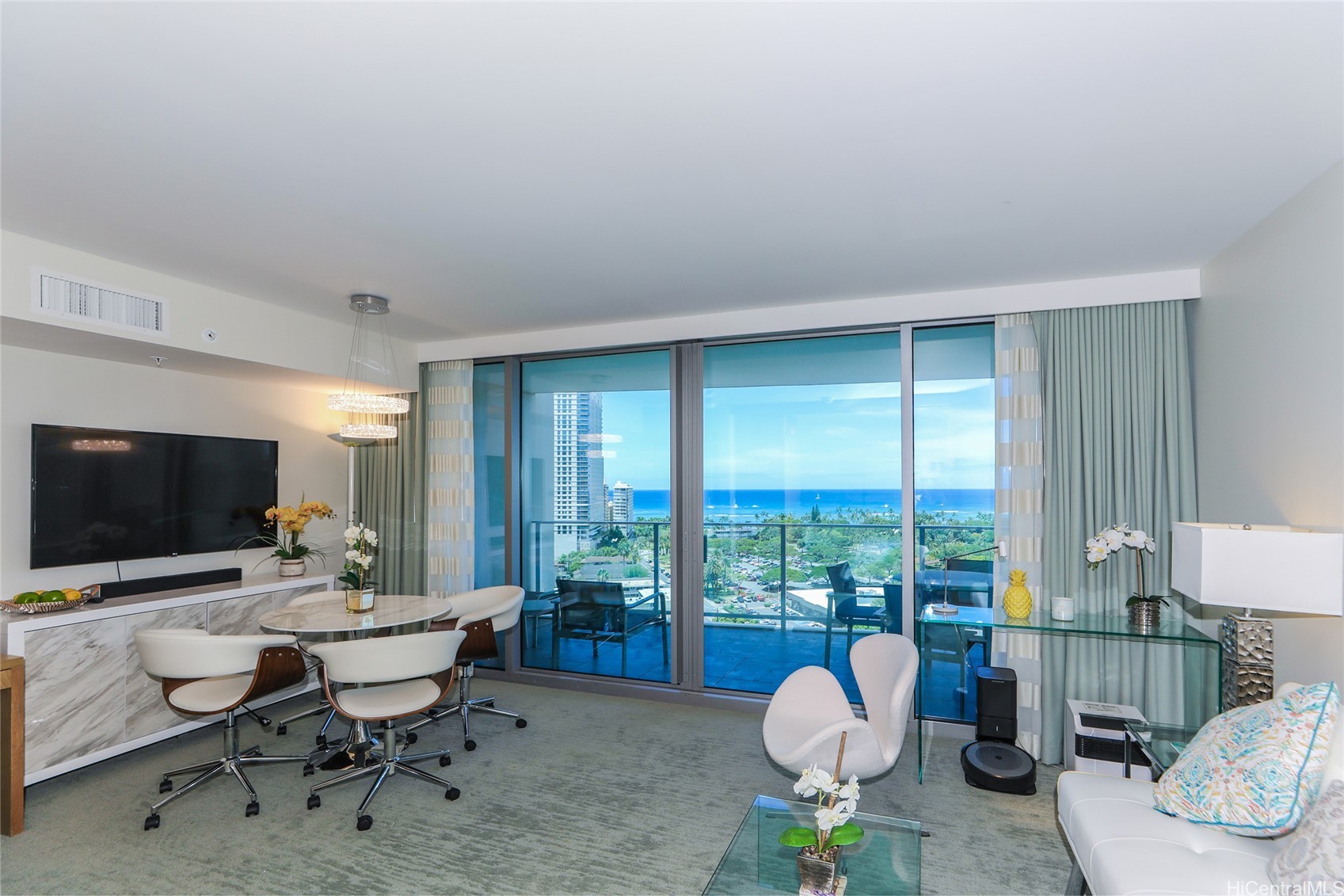 383 Kalaimoku Street 1610