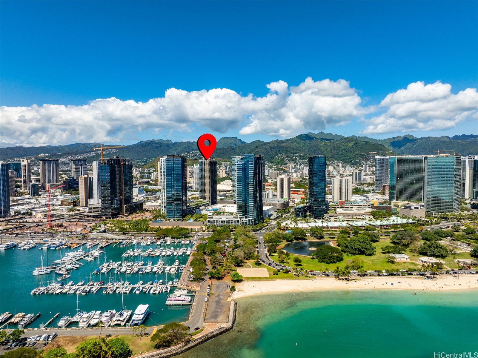 987 Queen Street 512