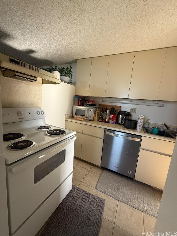 1060 Kamehameha Highway 3303A