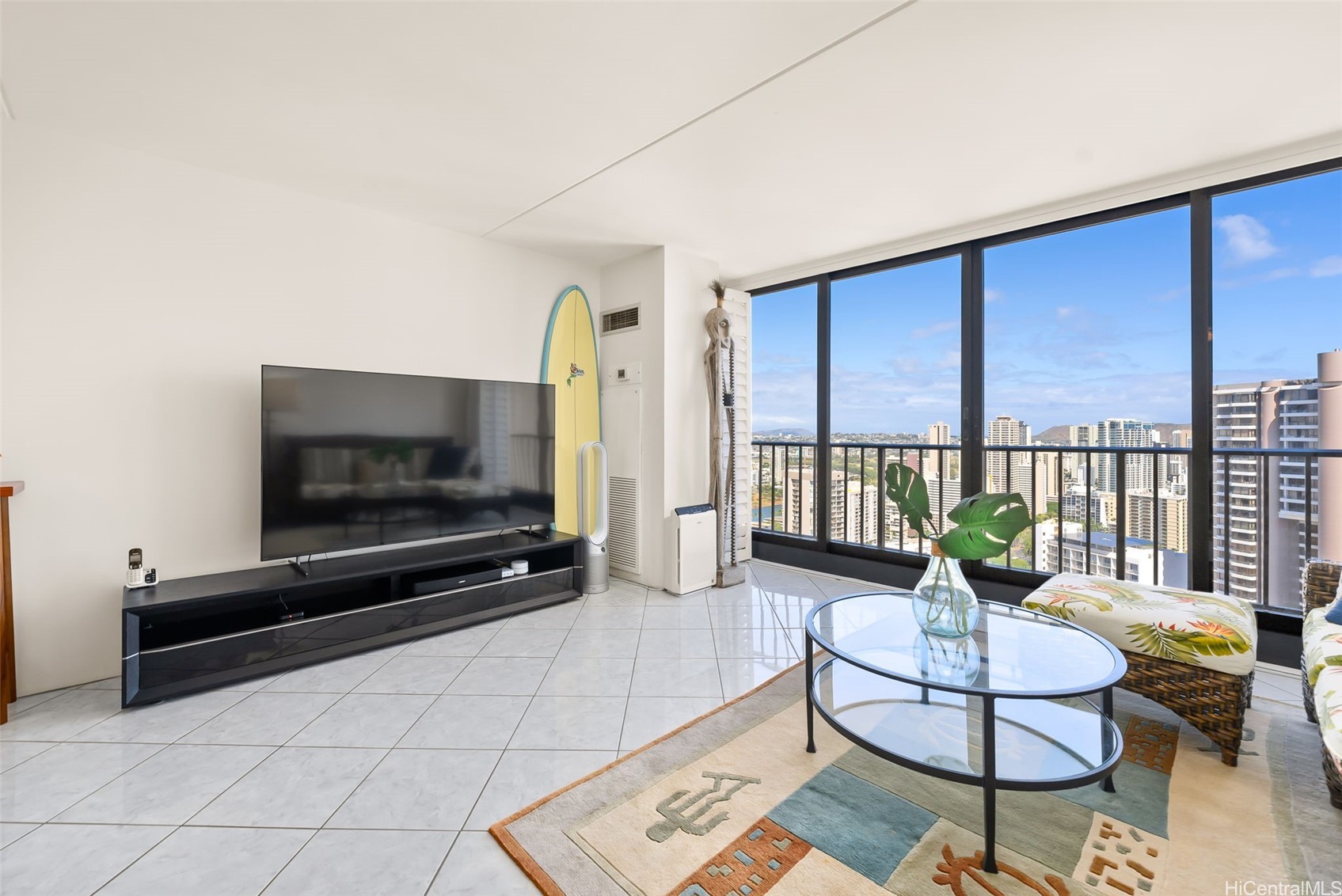 411 Hobron Lane 3801