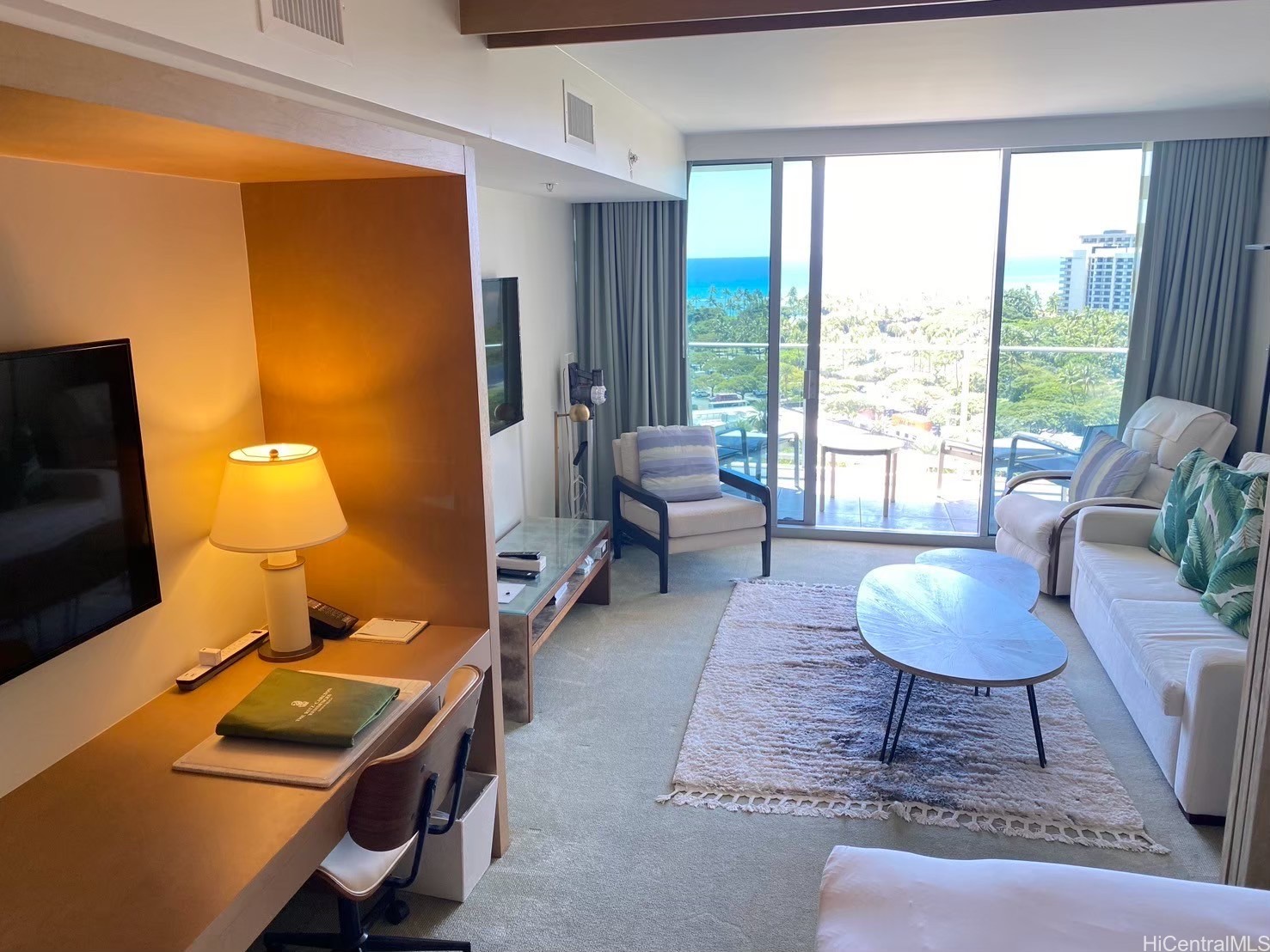 383 Kalaimoku Street 1608