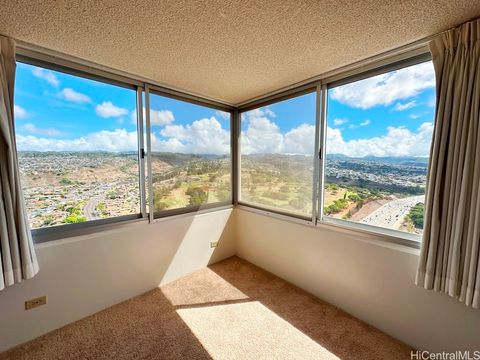 Photo of 98-288 Kaonohi Street #3903, Aiea, HI 96701 (MLS # 202601445)