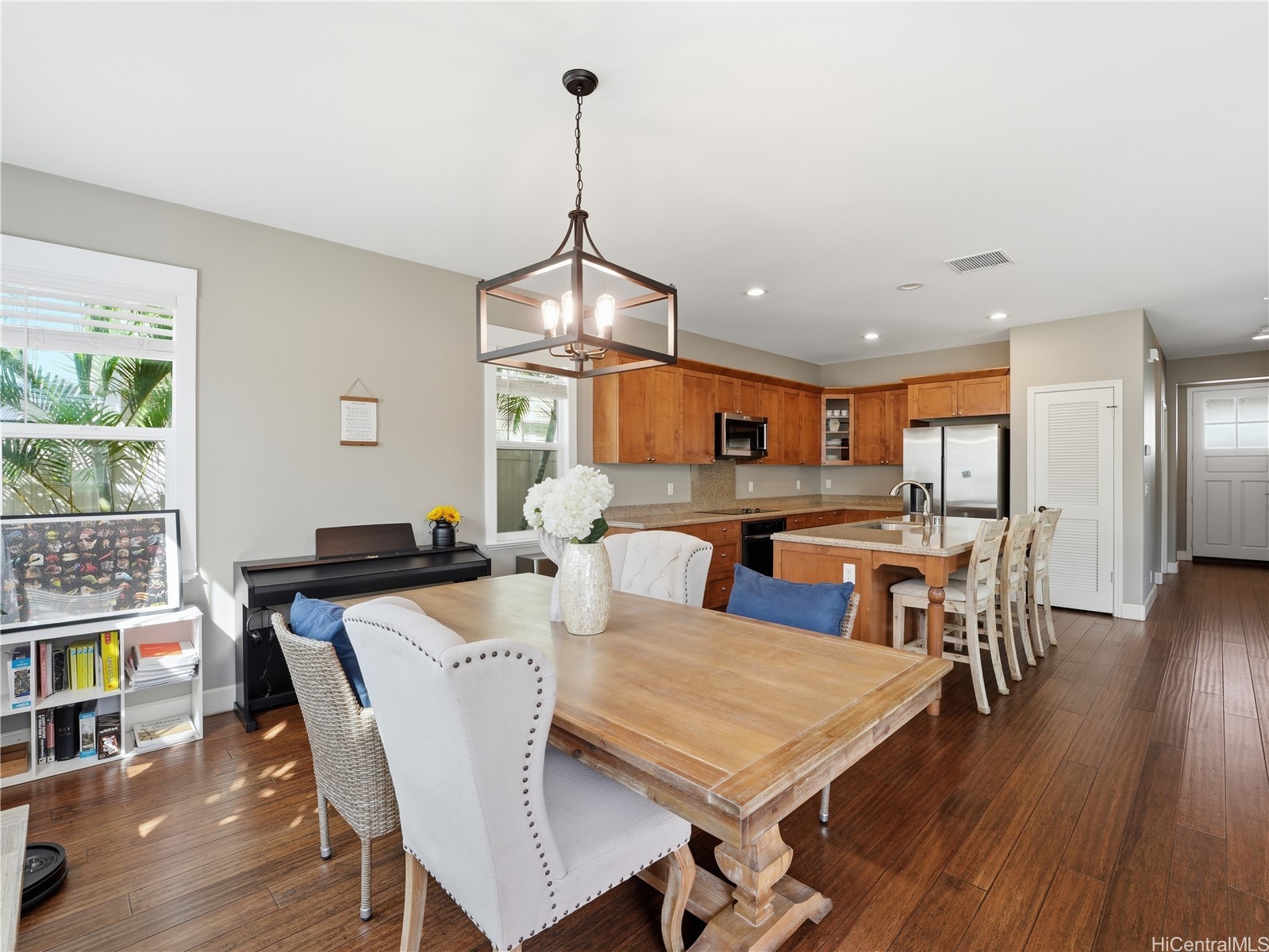 91-1146 Kai Weke Street