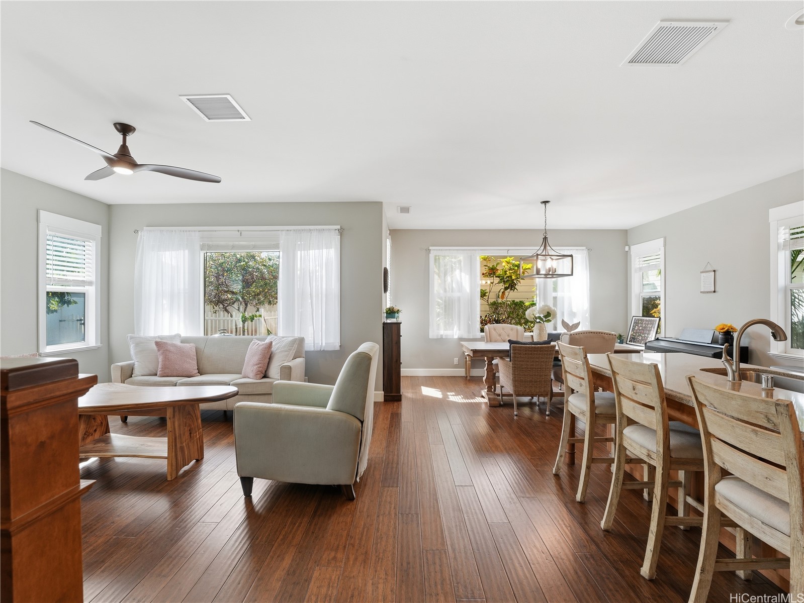 91-1146 Kai Weke Street