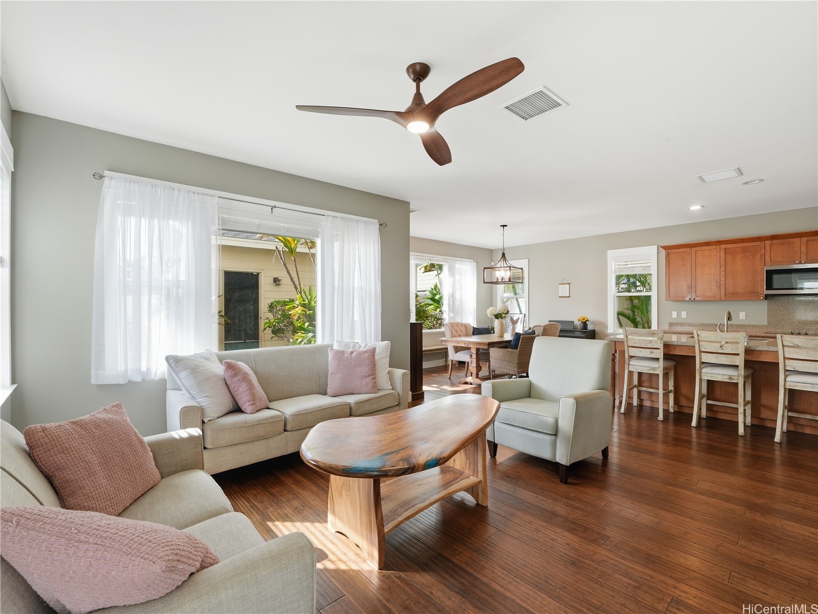 91-1146 Kai Weke Street