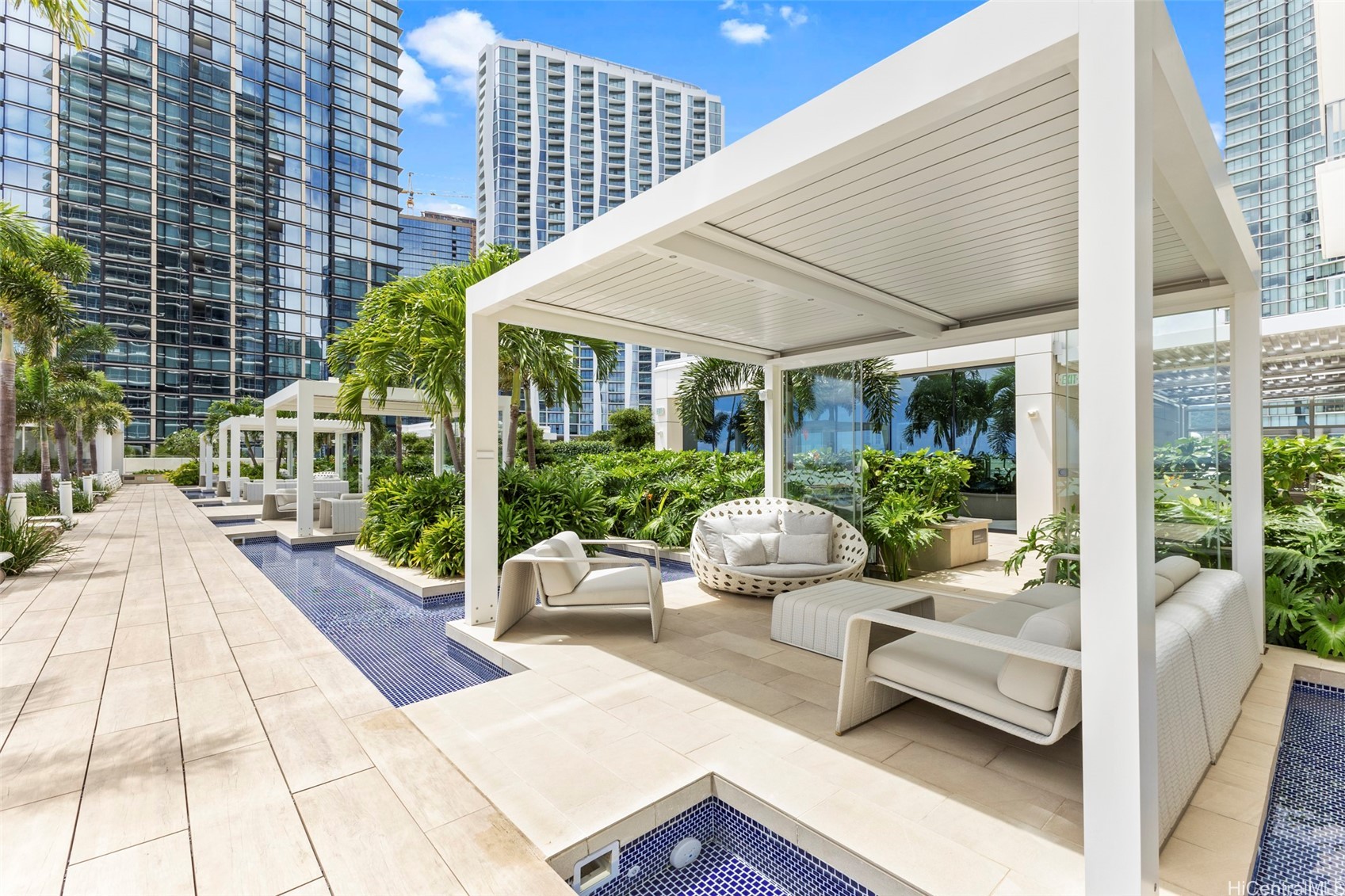 Waiea - 1118 Ala Moana Condominium