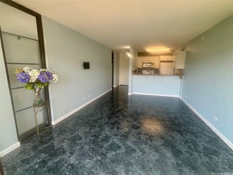 98-500 Koauka Loop 14E Aiea HI 96701