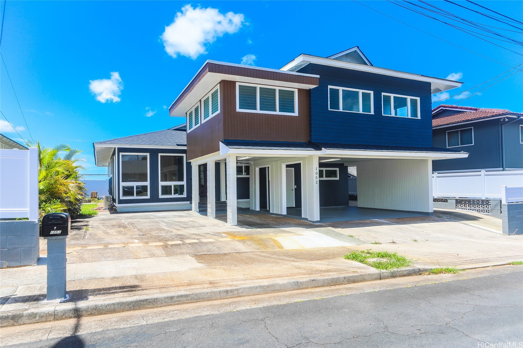 1052 Maiha Circle