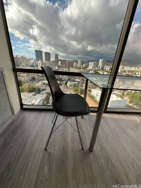 1750 Kalakaua Avenue 1712
