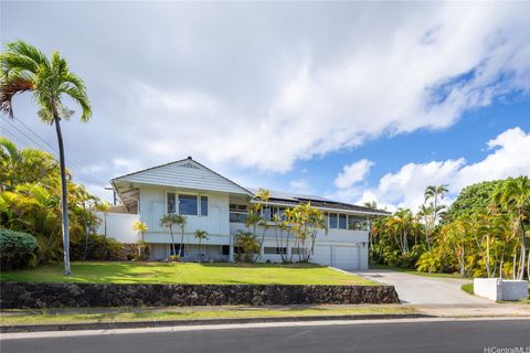 Photo of 1129 Koloa Street, Honolulu, HI 96816 (MLS # 202519413)