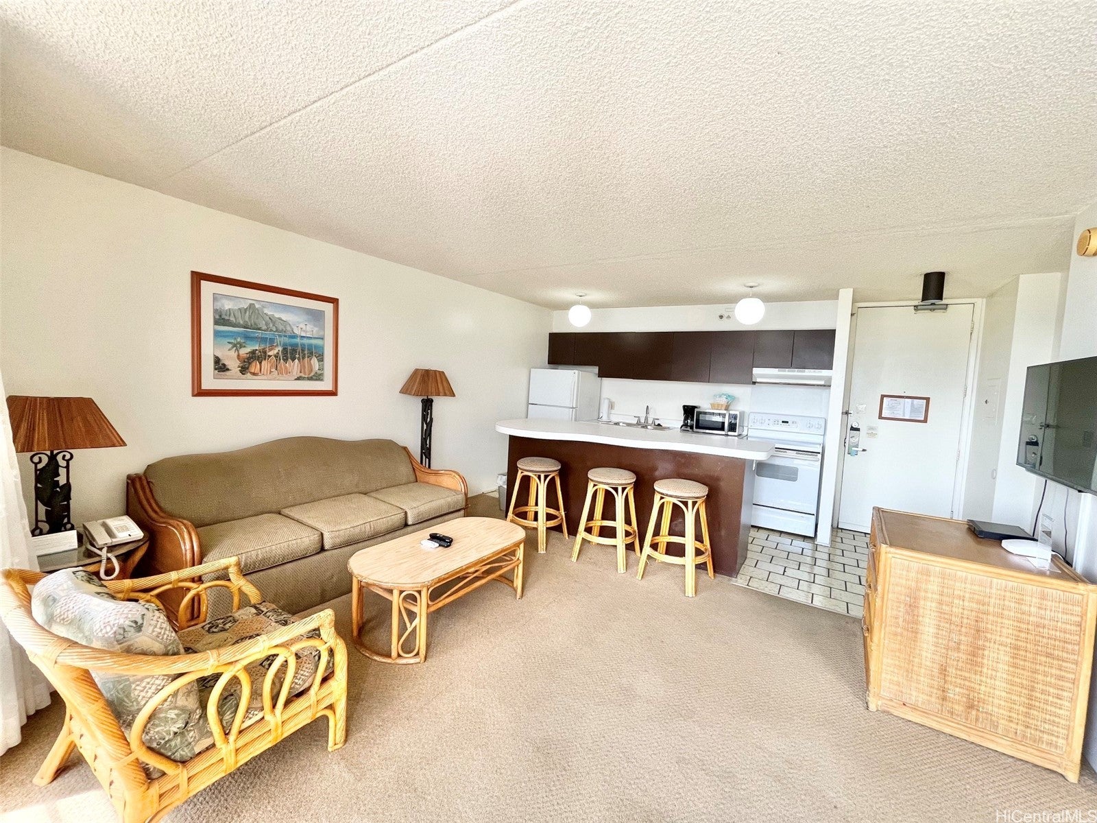201 Ohua Avenue T2-3609